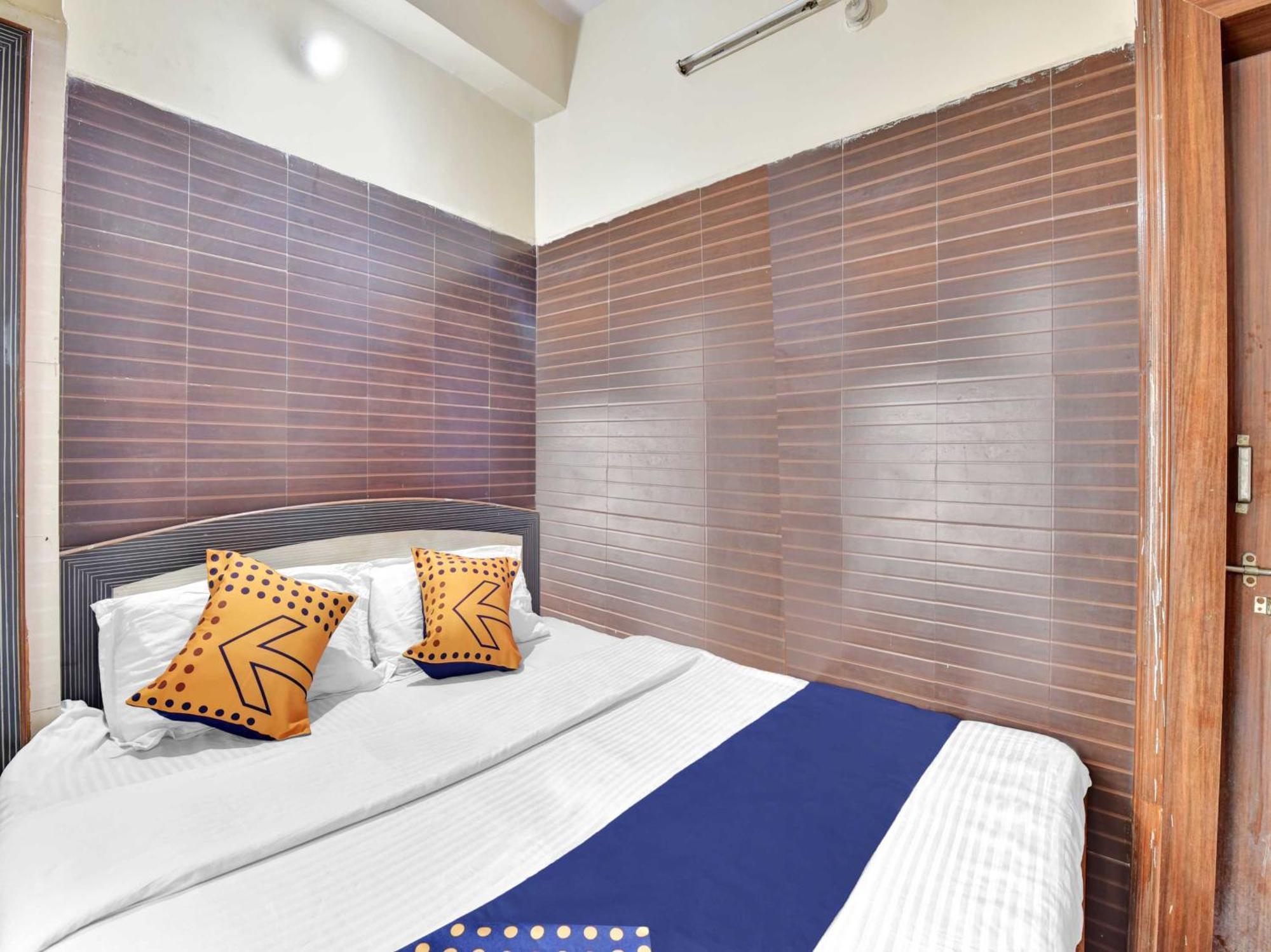 Oyo 85212 Hotel Vaibhav Ajmer Ngoại thất bức ảnh