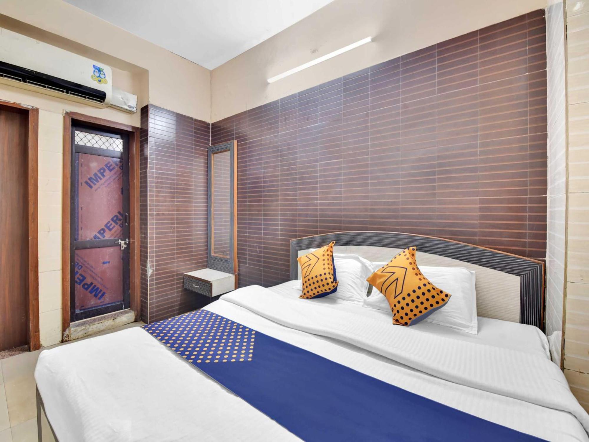 Oyo 85212 Hotel Vaibhav Ajmer Ngoại thất bức ảnh
